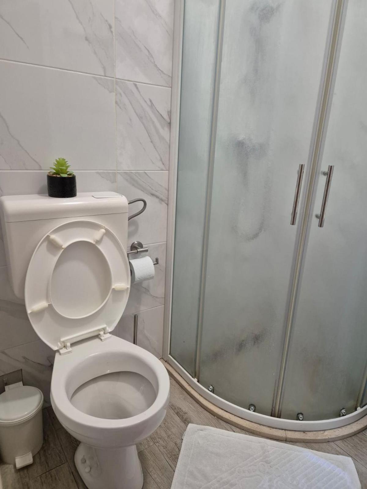 Apartments Matea Studio Apartment Štikovica Buitenkant foto